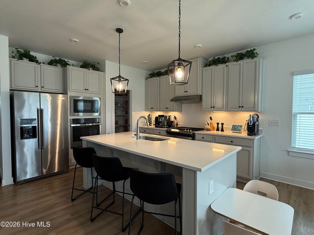 Photo of 112 Glenmoor Path, Moyock, NC 27958 (MLS # 100569983)