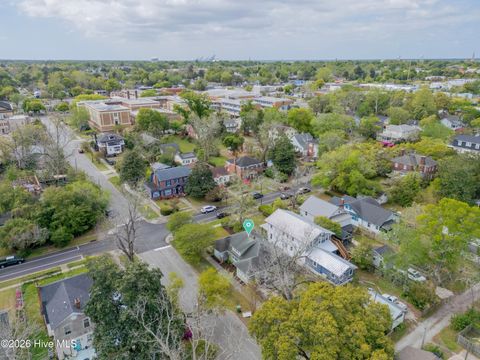 Tiny photo for 1321 Chestnut Street, Wilmington, NC 28401 (MLS # 100565341)