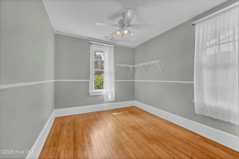 Tiny photo for 1321 Chestnut Street, Wilmington, NC 28401 (MLS # 100565341)