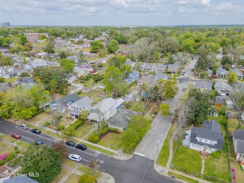 Tiny photo for 1321 Chestnut Street, Wilmington, NC 28401 (MLS # 100565341)