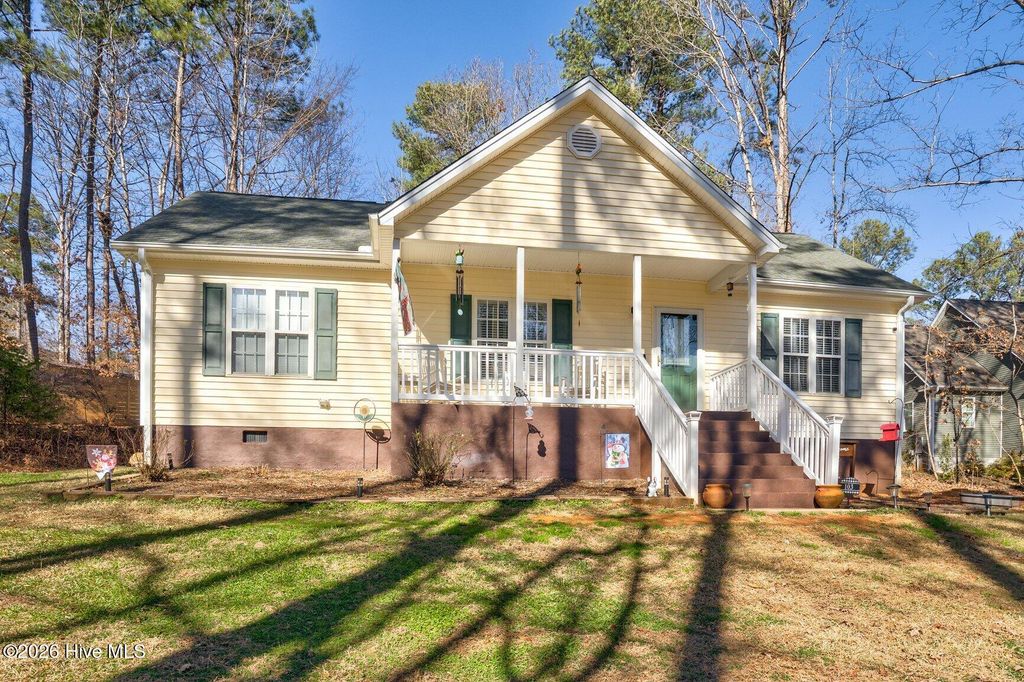 Photo of 103 Pueblo Drive, Louisburg, NC 27549 (MLS # 100550242)