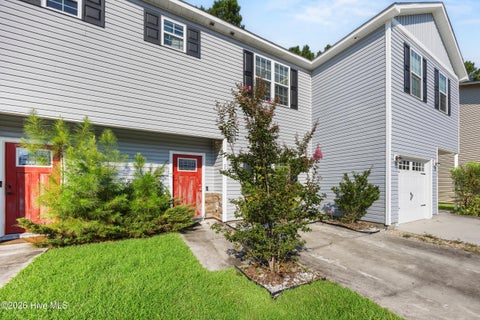 Tiny photo for 302 Kenan Loop, Jacksonville, NC 28546 (MLS # 100603789)
