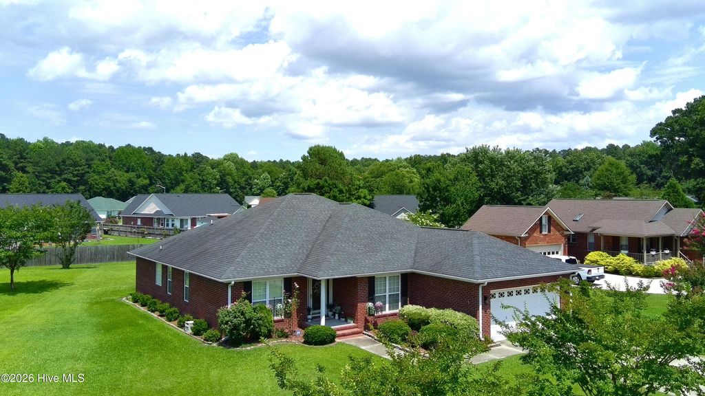 Photo of 129 Hidden Pond Drive, New Bern, NC 28562 (MLS # 100587309)