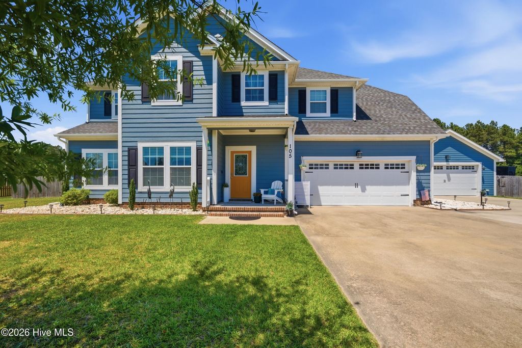Photo of 105 Little Acorn Trail, Moyock, NC 27958 (MLS # 100575683)