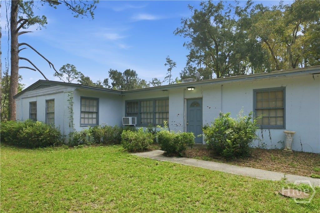 Photo of 701 Highland Drive, Savannah, GA 31406 (MLS # SA365949)