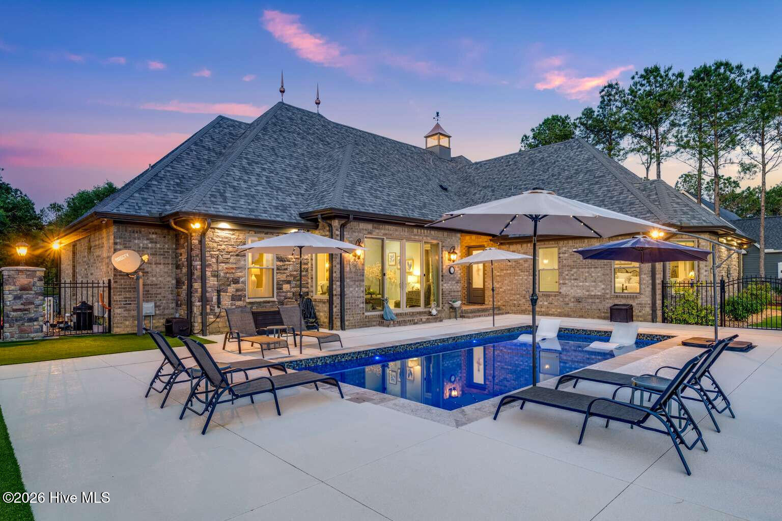 127 Legacy Lakes Drive