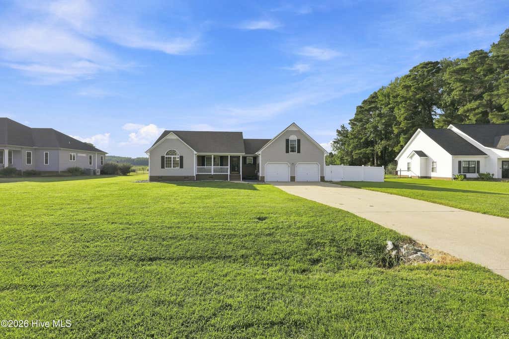 Photo of 506 Planters Run, Elizabeth City, NC 27909 (MLS # 100598942)