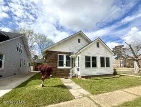 Homes For Sale - 517 W North Street<br/> Ahoskie, NC 27910