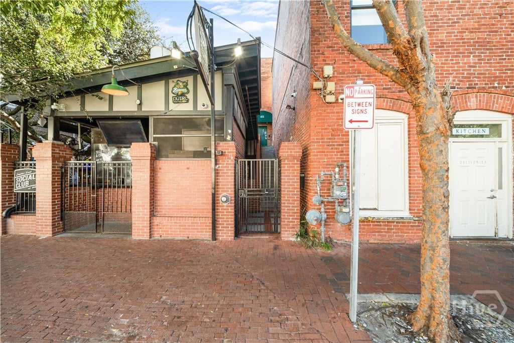 Photo of 411 W Congress Street #4, Savannah, GA 31401 (MLS # SA367258)