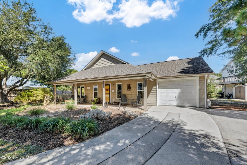 Photo of 1322 Cabo Court, Carolina Beach, NC 28428 (MLS # 100607913)