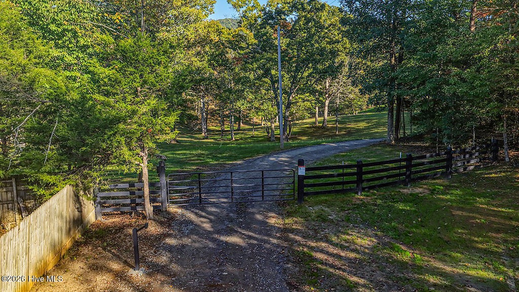 Photo of 121 Wolfcreek Road, Murphy, NC 28906 (MLS # 100611142)