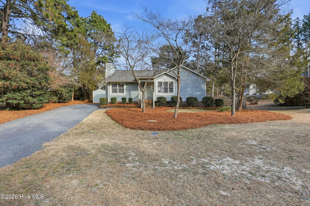 Photo of 105 Sawmill Road E, Pinehurst, NC 28374 (MLS # 100554158)