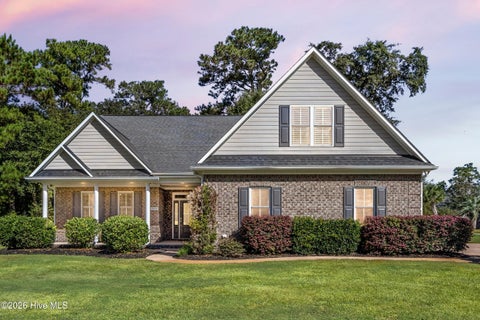 Photo of 323 Crown Pointe Drive, Hampstead, NC 28443 (MLS # 100608783)