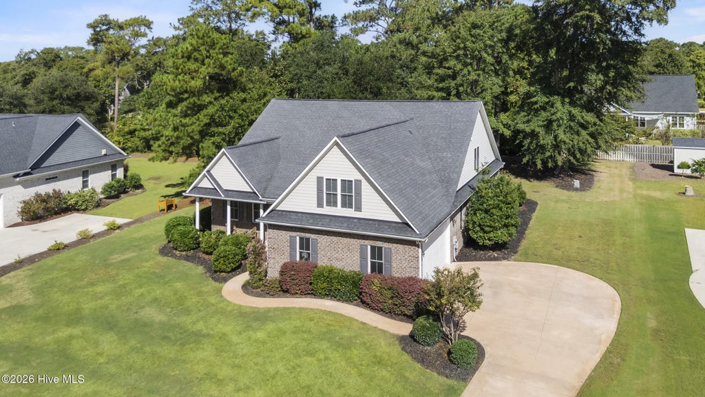 Photo of 323 Crown Pointe Drive, Hampstead, NC 28443 (MLS # 100608783)