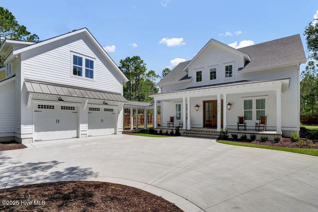 Photo of 243 Pages Creek Drive, Wilmington, NC 28411 (MLS # 100514909)