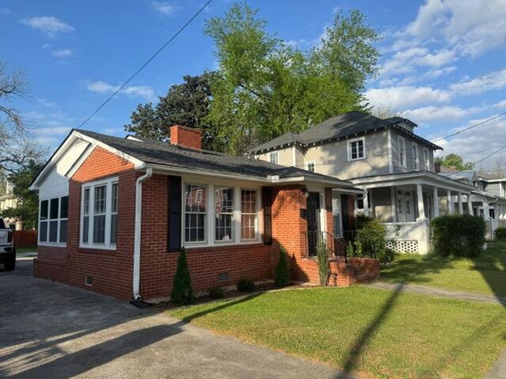 Photo of 204 Ellis Street, Augusta, GA 30901 (MLS # 554168)