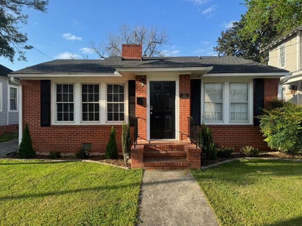 Photo of 204 Ellis Street, Augusta, GA 30901 (MLS # 554168)