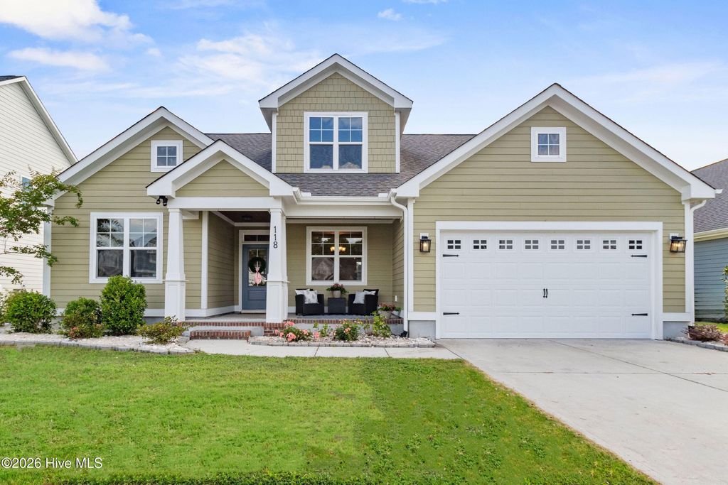 Photo of 118 Sailor Sky Way, Hampstead, NC 28443 (MLS # 100528109)