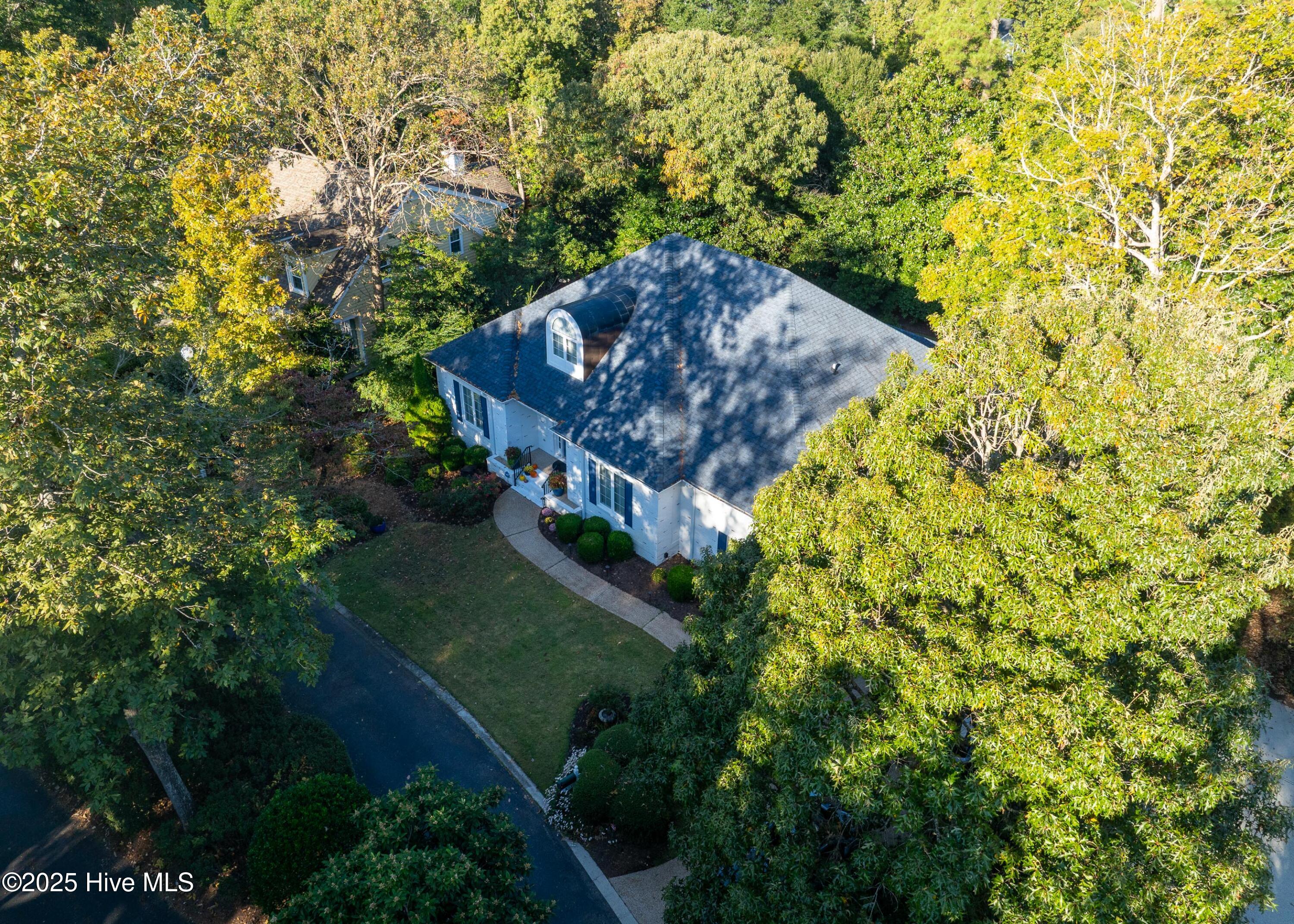 8819 Sawmill Creek Lane