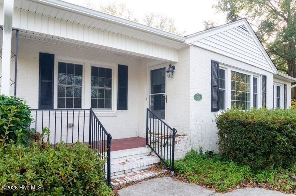 Photo of 229 Lullwater Drive, Wilmington, NC 28403 (MLS # 100556433)