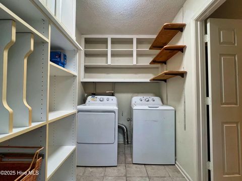 Tiny photo for 318 Buccaneer Road, Wilmington, NC 28409 (MLS # 100521049)