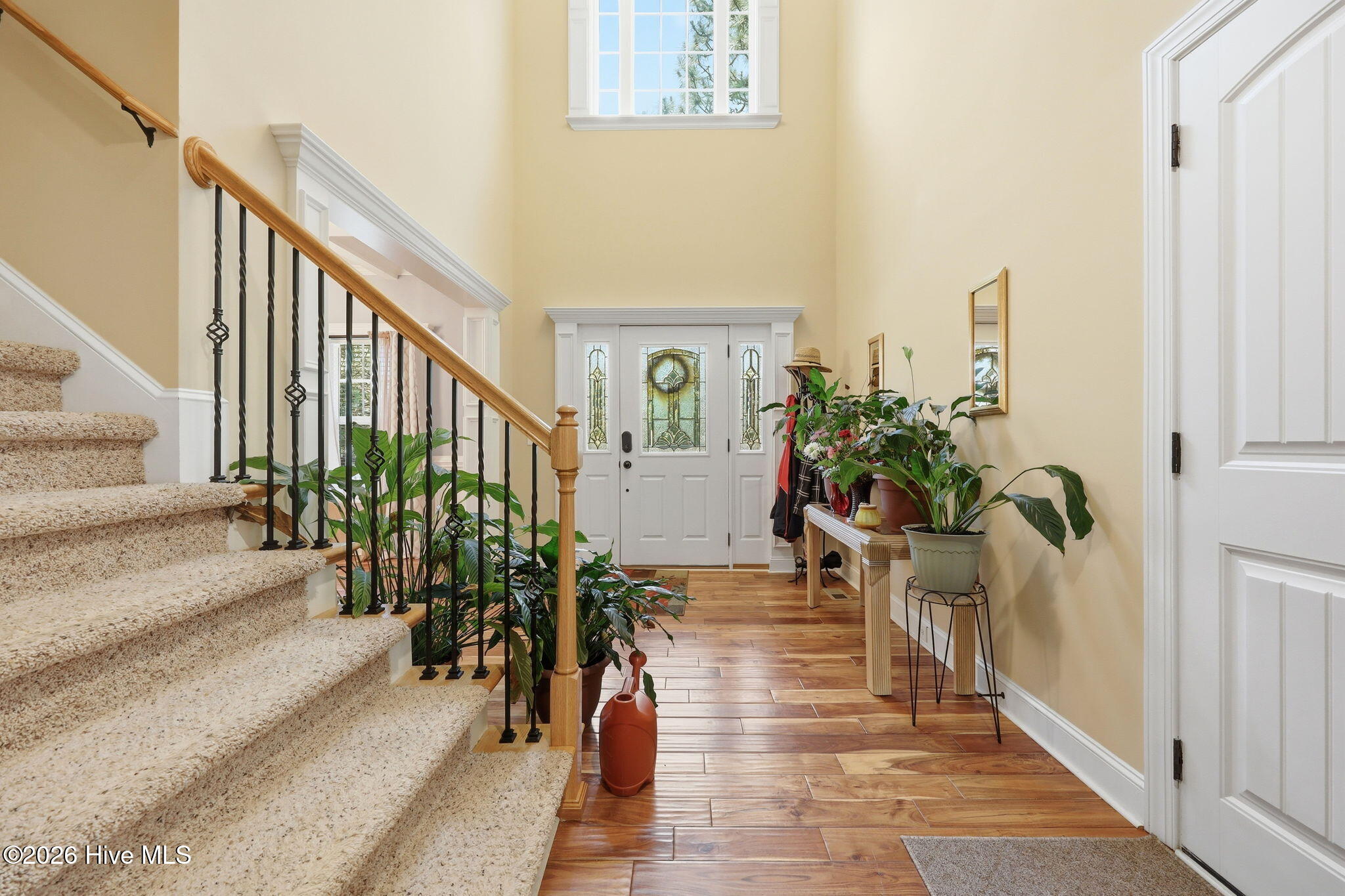 585 Burning Tree Road 10