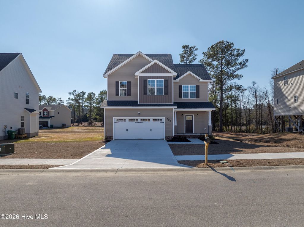 Photo of 302 Broadleaf Drive, Jacksonville, NC 28546 (MLS # 100526939)