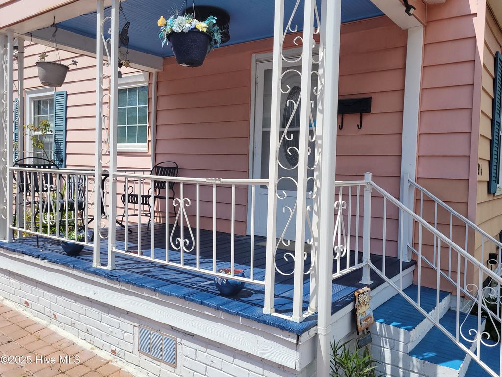 Photo of 814 Woodlawn Avenue, Wilmington, NC 28401 (MLS # 100531827)