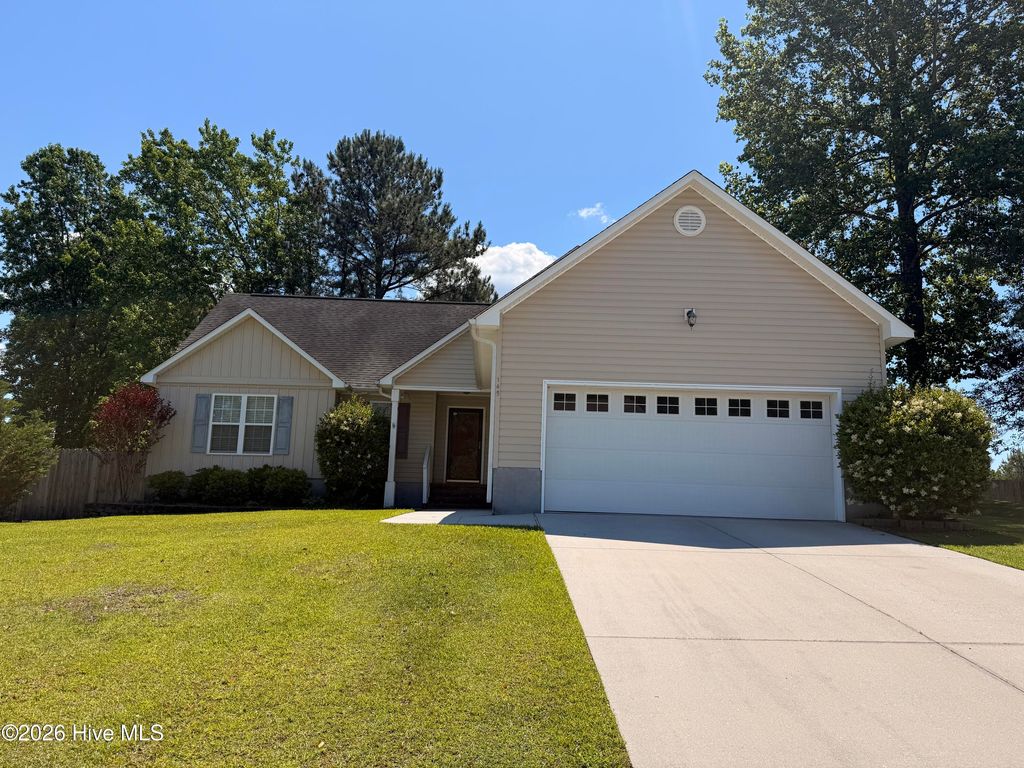 Photo of 145 Broadleaf Drive, Jacksonville, NC (MLS # 100572947)