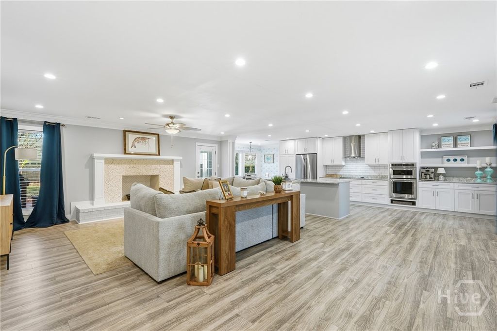 Photo of 214 N Cromwell Road, Savannah, GA 31410 (MLS # SA351060)