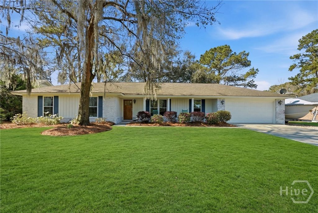 Photo of 214 N Cromwell Road, Savannah, GA 31410 (MLS # SA351060)