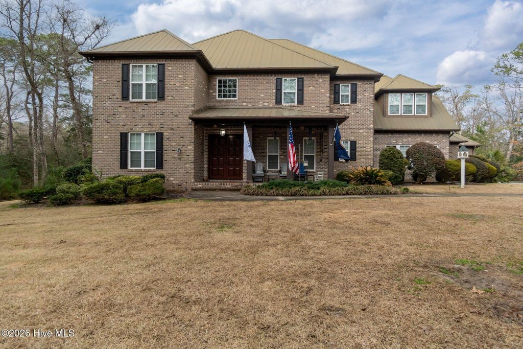 Photo of 217 Steep Hill Drive, Swansboro, NC 28584 (MLS # 100556327)