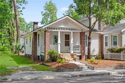 Homes For Sale - 112 Goebel Avenue<br/> Savannah, GA 31404
