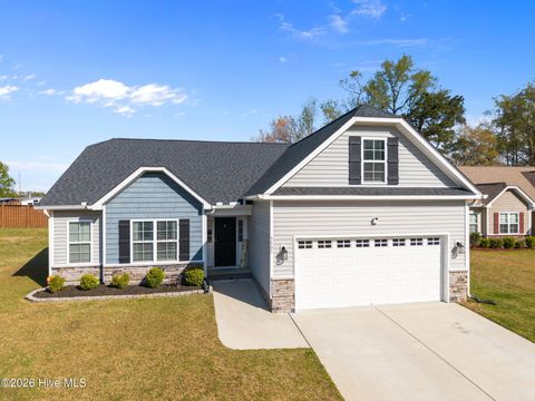 Homes For Sale - 5808 Sagebrush Drive<br/> Greenville, NC 27858