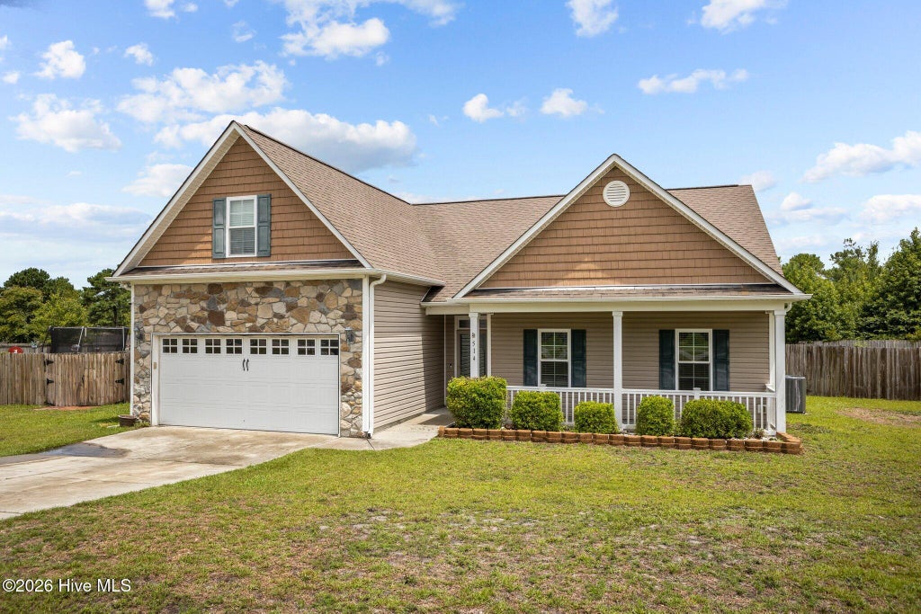 Photo of 514 Aberdineshire Court, Hubert, NC 28539 (MLS # 100580167)