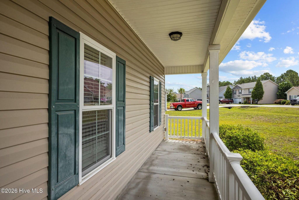 Photo of 514 Aberdineshire Court, Hubert, NC 28539 (MLS # 100580167)