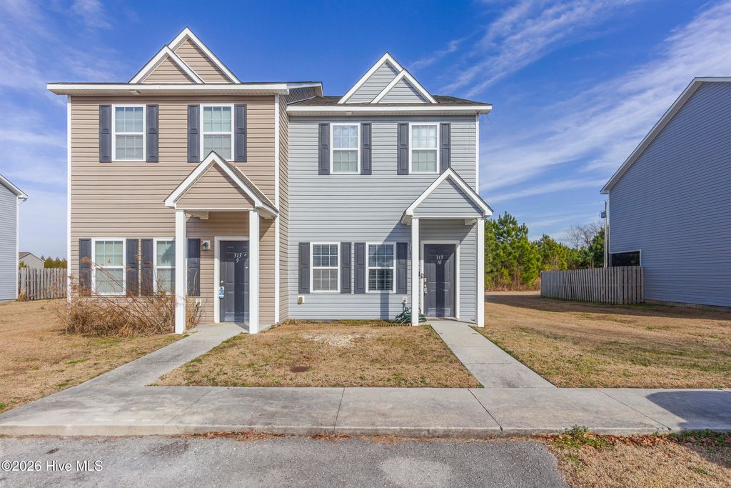 Photo of 313 Burley Drive #Unit 10, Hubert, NC 28539 (MLS # 100557945)