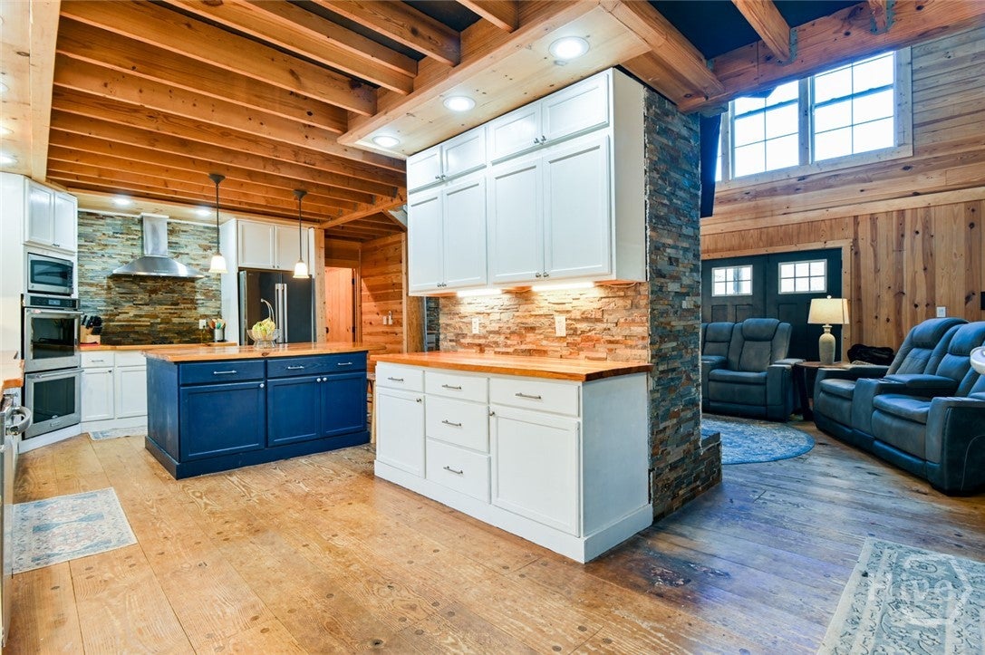 1208 Elberton Road