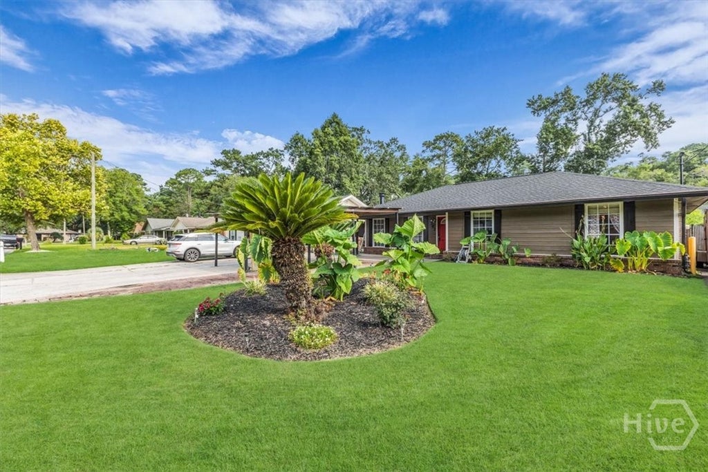 Photo of 162 Greenbriar Court, Savannah, GA 31419 (MLS # SA361520)