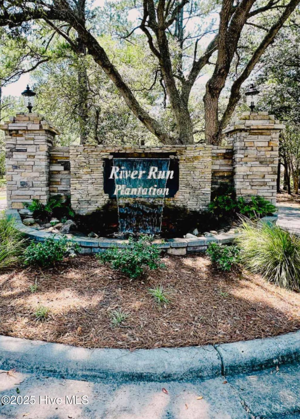 Photo of 3473 Dolphin Drive SE, Bolivia, NC 28422 (MLS # 100534304)