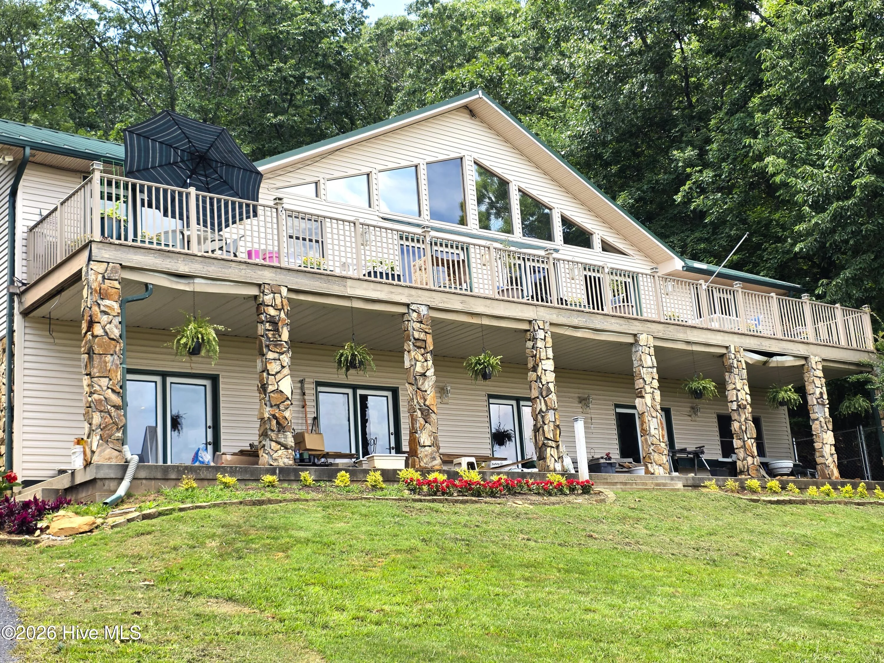798 Timberwood Hills Road