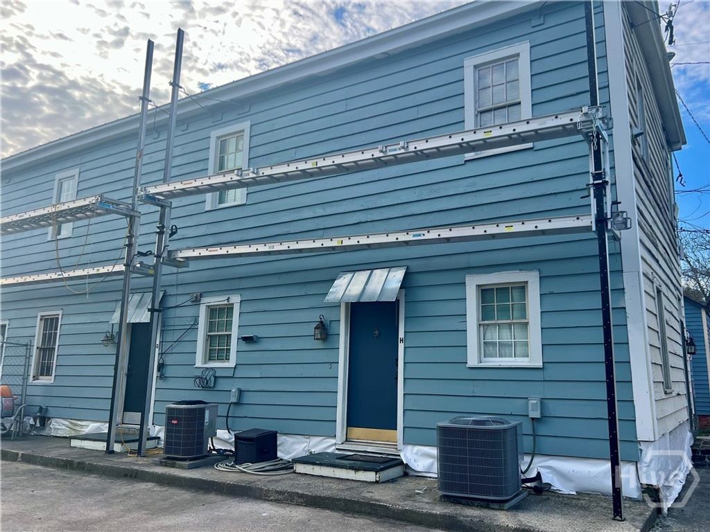 Photo of 501 E Charlton Street #H, Savannah, GA 31401 (MLS # SA345745)