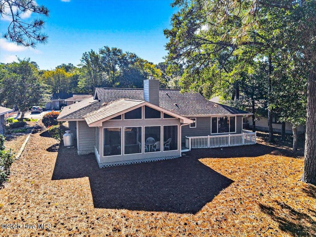 Photo of 520 Fairway Drive W, Sunset Beach, NC 28468 (MLS # 100536969)