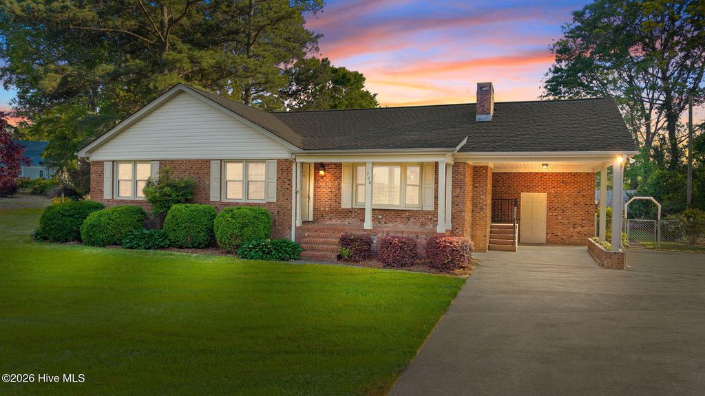 Photo of 208 E Nash Street, Macclesfield, NC 27852 (MLS # 100565837)