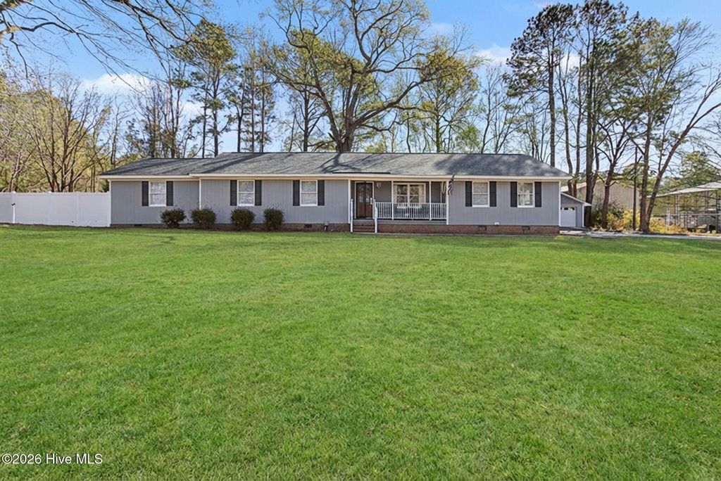 Photo of 244 Inman Lake Road, Whiteville, NC 28472 (MLS # 100551680)