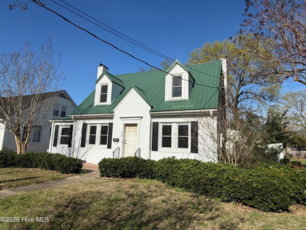 Photo of 510 S 4th Street, Smithfield, NC 27577 (MLS # 100560319)