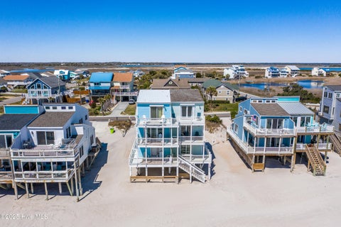 Townhouse For Sale - 2334 New River Inlet Road #2<br/> Onslow County, North Topsail Beach, NC 28460