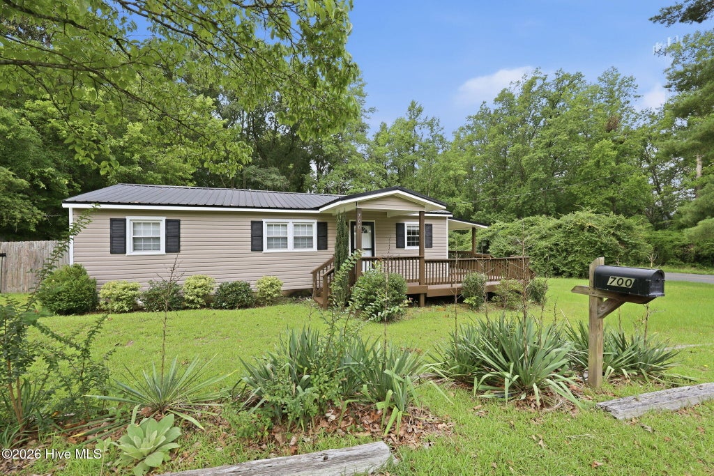 Photo of 700 Harris Street, Aberdeen, NC 28315 (MLS # 100599086)