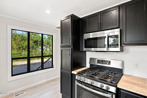 Tiny photo for 16864 N Nc Highway 210, Rocky Point, NC 28457 (MLS # 100603492)