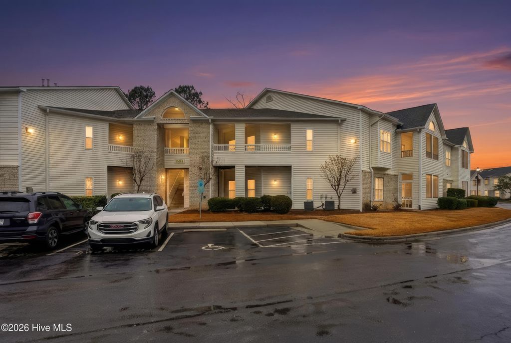 Photo of 3902 Botsford Court #Unit 204, Wilmington, NC 28412 (MLS # 100554334)